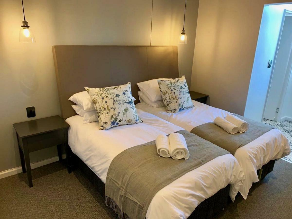 Oyster Lagoon Villa - Luxurious 2 Bed Apartment In Knysna Extérieur photo