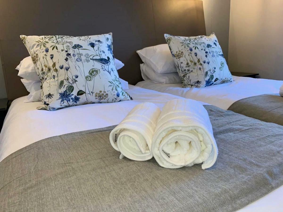 Oyster Lagoon Villa - Luxurious 2 Bed Apartment In Knysna Extérieur photo